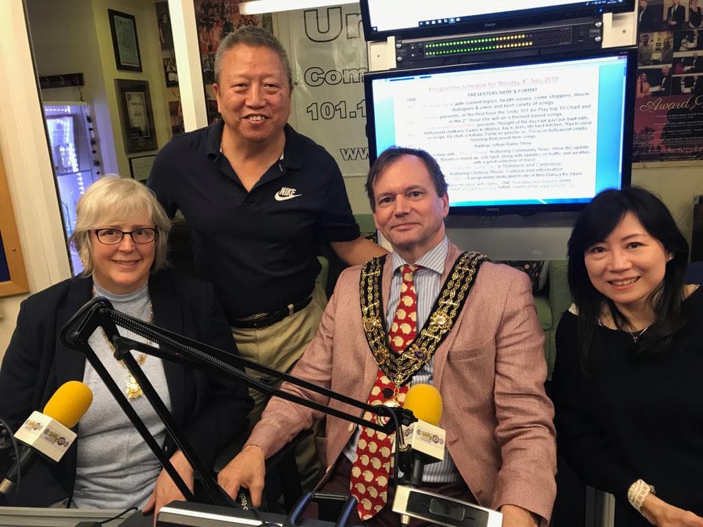 The Mayor visits Unity 101 Studios